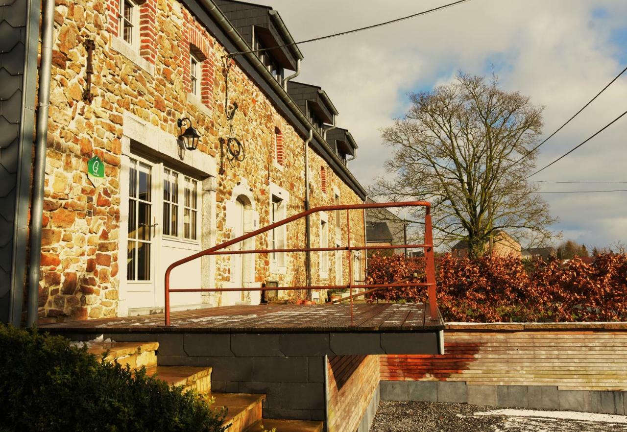 Vila Les Houx De Mathieu Engis Exteriér fotografie