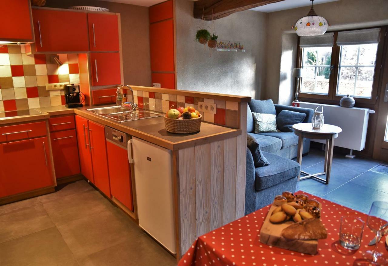 Vila Les Houx De Mathieu Engis Exteriér fotografie
